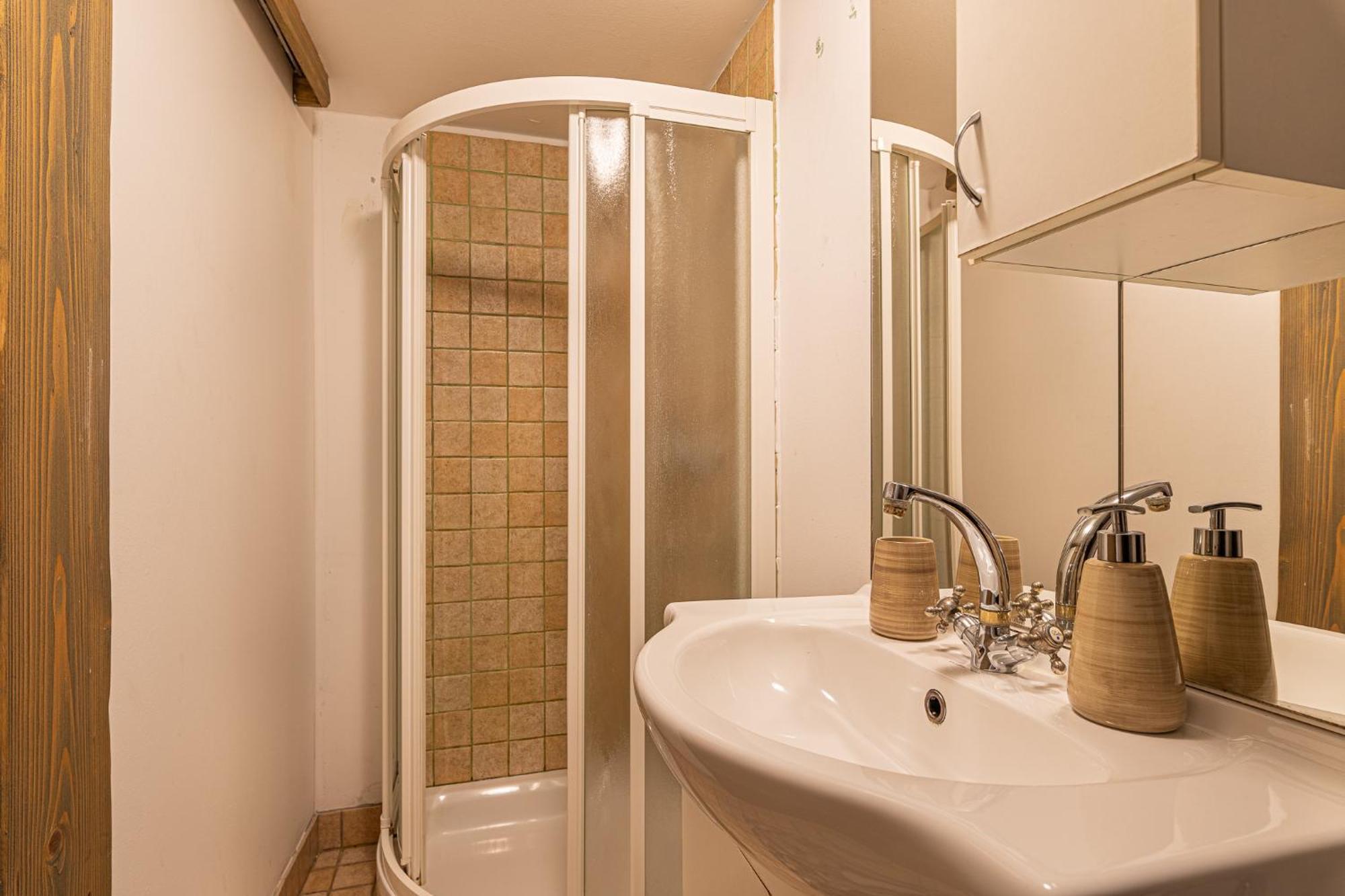Vineyard Cottage Skatlar Оточец Экстерьер фото