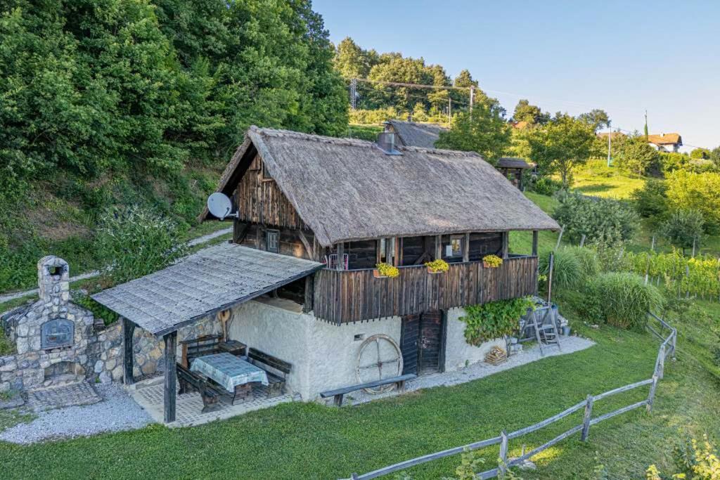 Vineyard Cottage Skatlar Оточец Экстерьер фото